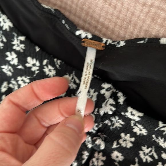 Free People Daisy Floral Shirt Size XL - Picture 5 of 6